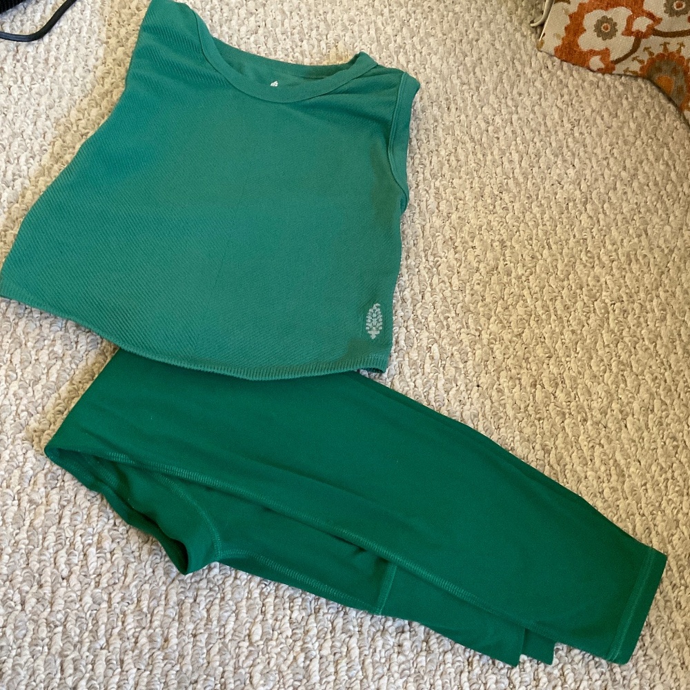 Free people kelly green high waisted legging and top